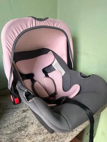 Bebê conforto feminino 