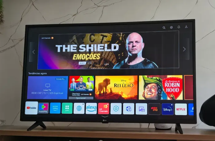 Vendo Smar tv 40 polegadas marca LG. 