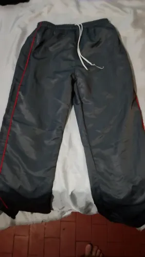 Calça agasalho escola Tiradentes