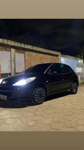 Peugeot 207 XR 1.4 Flex 8V 5P 2010