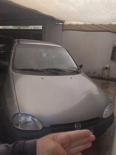Chevrolet Corsa Super 1.0 MPFI / 2P E 4P 1997