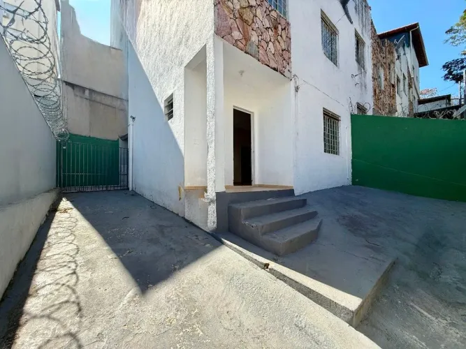 Casa com 3 dormitórios à venda, 100 m² por R$ 580.000,00 - Manacás - Belo Horizonte/MG