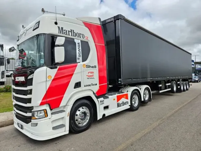 Scania R450 6x2 Ano 21 Euro 5 Personalizado Marlboro 4Eixo Sider Librelato 30plts C/Pneus