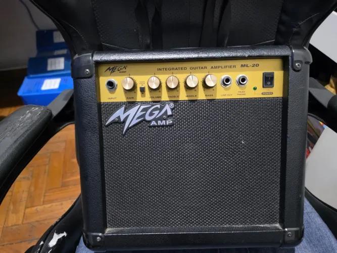 Amplificador de guitarra Mega Ml-20
