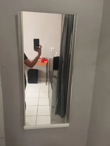 Vendo espelho 40x 90 tamanho 