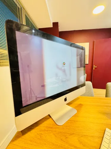 iMac Apple 21,5? Mid 2011 | Intel Core i5 | 16 GB RAM | SSD 500 GB | Excelente Estado