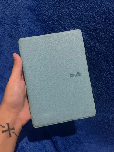 Vendo Kindle paperwhite signature edition: 32gb