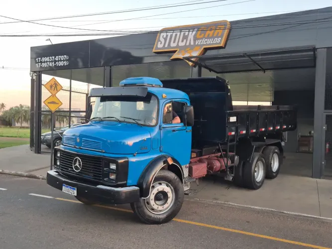 Mercedes Benz Truck Cacamba
