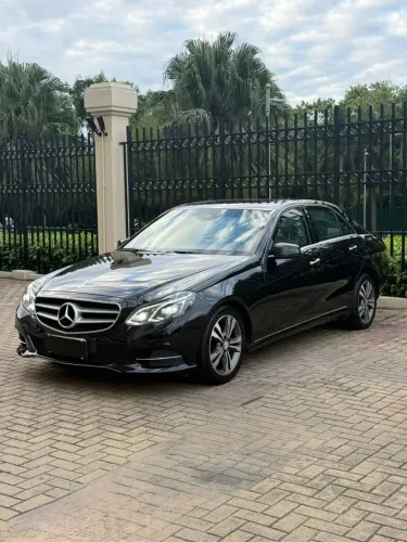Mercedes-Benz E-250 CGI Avantgarde 2.0 TB 211cv Aut. 2016