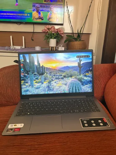 Notebook Lenovo slim3