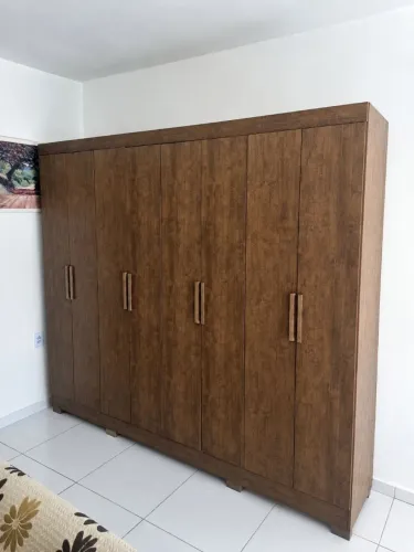Guarda-roupa Casal 8 Portas - 4 Gavetas - Seminovo