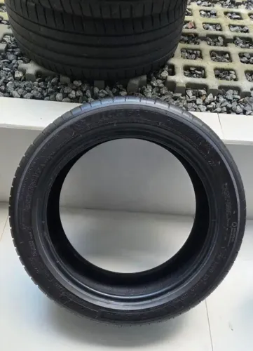 Pneus Michelin Pilot Sport 4 Aro 17 205/50