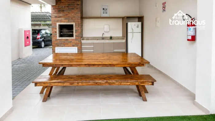 Apartamento com 2 dormitórios para alugar, 55 m² por R$ 2.690,38/mês - Itoupava Central -