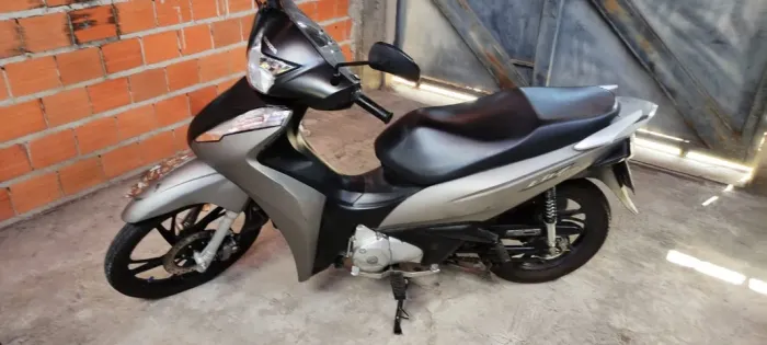honda BIZ 125 flex so no ponto de transferir