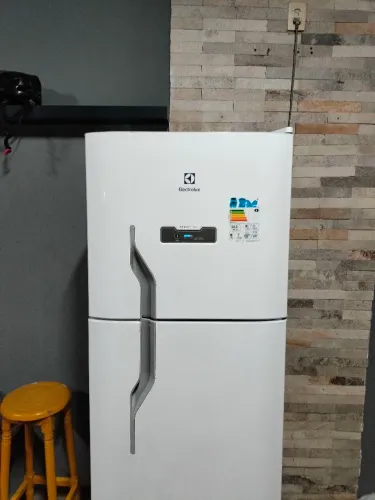Geladeira Electrolux Frost Free 371 litros