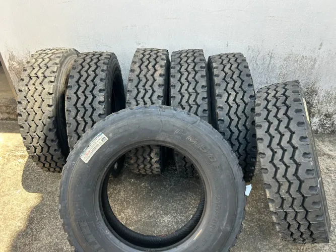 PNEUS 215/75r17.5 NOVOS RECAPADOS SEM USO