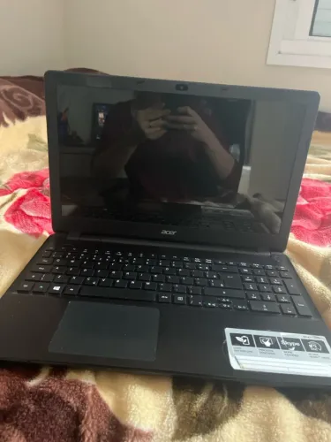 Notebook Acer Aspire E 15 Intel core i3 Usado)