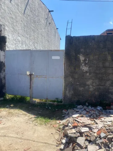 TERRENO A VENDA