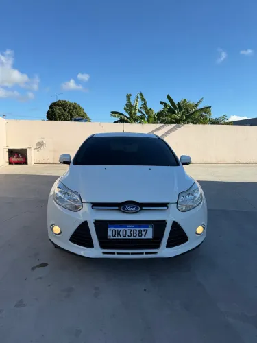 Ford Focus 1.6 S/1.6 SE Flex 16V 5P AUT 2015