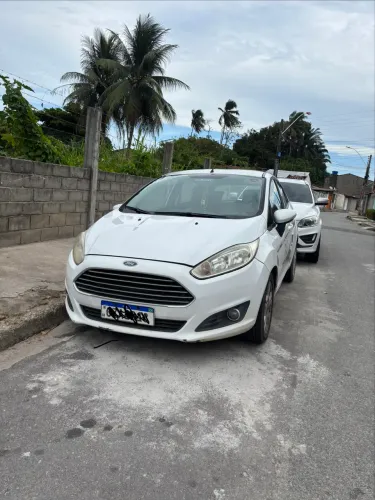 Ford Fiesta 1.6 16V Flex Aut. 5P 2014