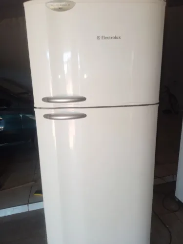 Geladeira eletrolux dúplex 430 litros funcionando 