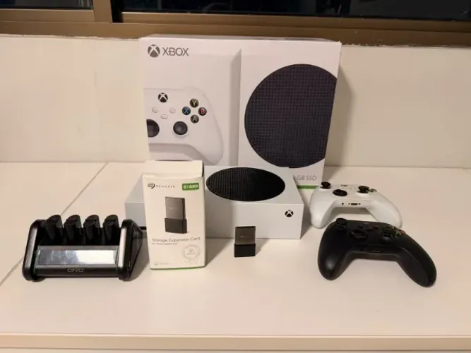 Kit completo Xbox Series S Estado de Novo com SSD de 2 Terabytes