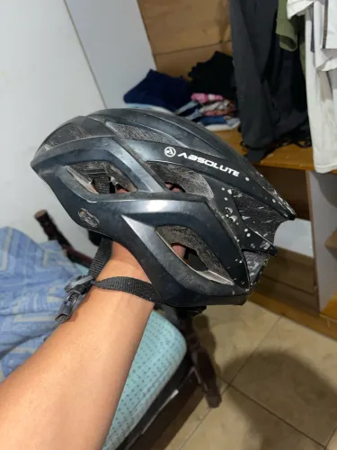 Capacete absolute 