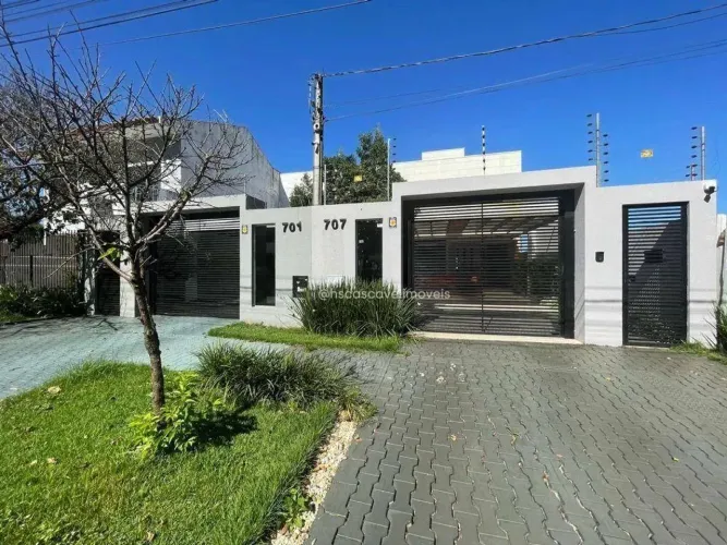 Sobrado com 3 dormitórios à venda, 189 m² por R$ 1.650.000,00 - Canadá - Cascavel/PR