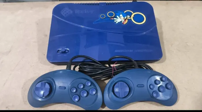 Master System com 2 controles e jogos na memória