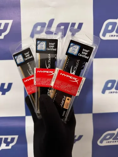 Memória RAM 4GB DDR4 Kingston HyperX 3200MHz para Desktop