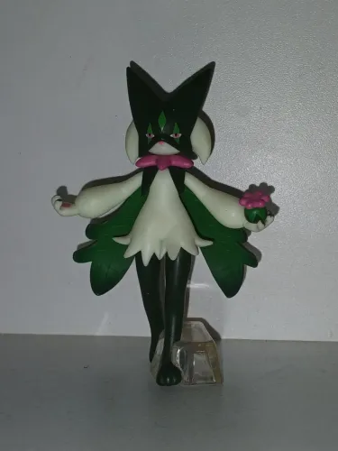 BONECO ACTION FIGURE MINIATURA POKEMON MEOWSCARADA SCALE WORLD