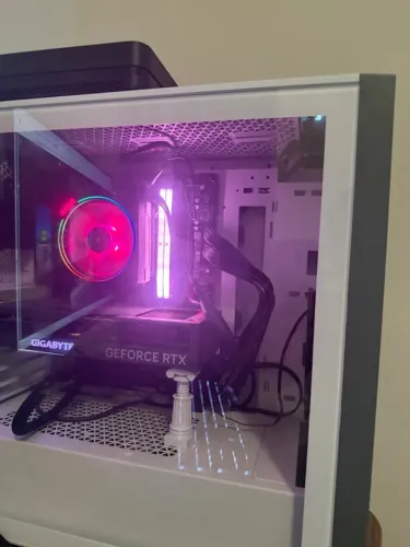 Computador Gamer AMD Ryzen 7 7700 RTX 4070 Ti Super 32GB (2x16GB) 6400MHz