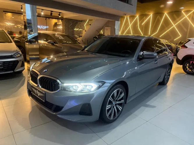 BMW 320I A 2.0 Turbo/activeflex 16V 184cv 4P 2024