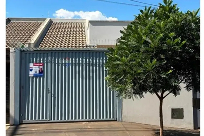 "Casa dos Sonhos em Jataí: Conforto e Localização"