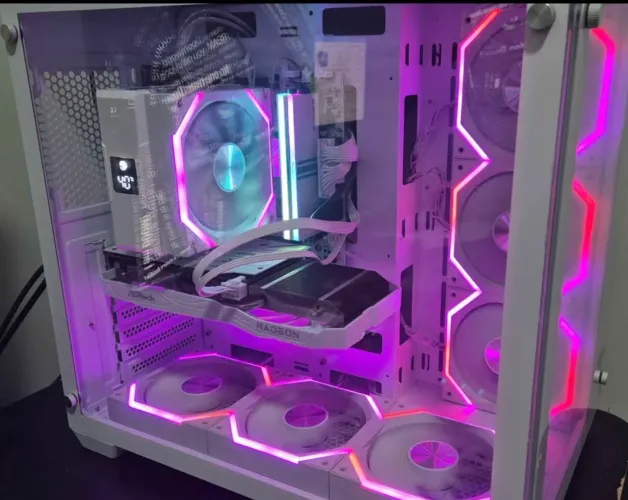 PC Gamer completo por PS5 Pro