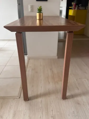 Mesa madeira