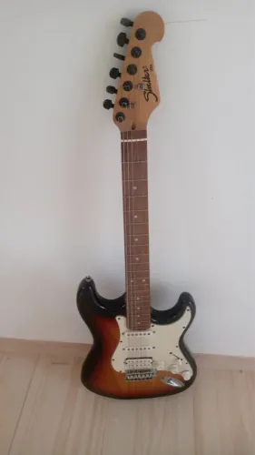 Guitarra shelter USA original seminova 