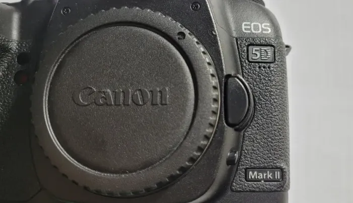 Câmera Canon Eos 5d Mark II Corpo