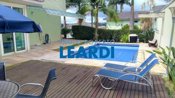 CASA EM CONDOMÍNIO - CONDOMÍNIO ARUJÁ 5 - SP