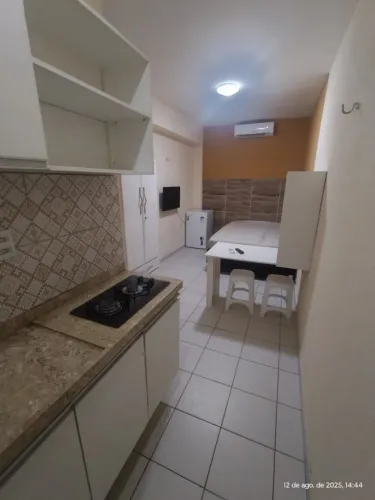 Alugo Kitnet Mobiliado próximo  ao Shopping Rio Mar