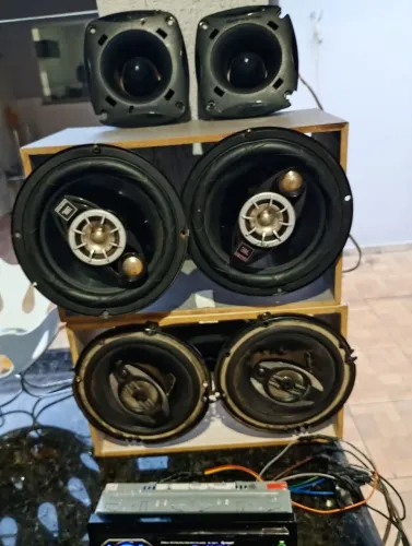 Som automotivo