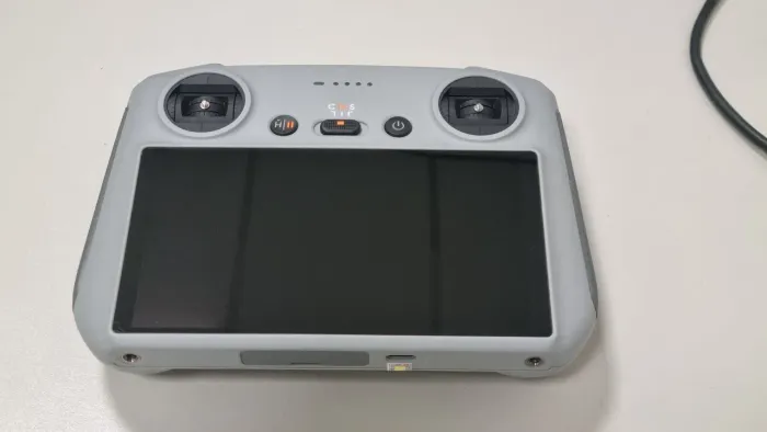 CONTROLE DJI COM TELA
