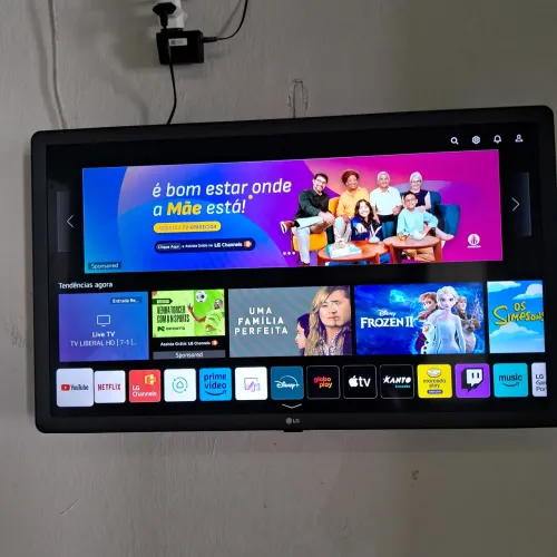 TV LG SMART 32 POLEGADAS.