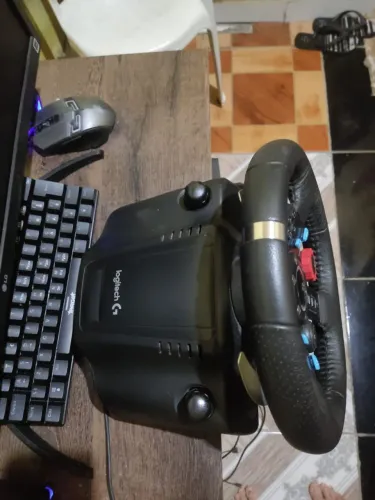 Volante Logitech G29 Driving Force
