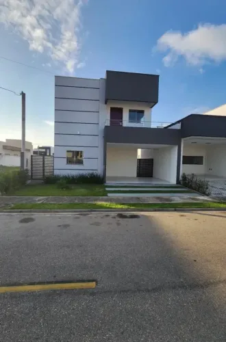 JB CASA DUPLEX NO CONDOMÍNIO ECOVILLE 2 COM 4 QUARTOS SENDO 1 SUÍTE MEDINDO 171,35M²..