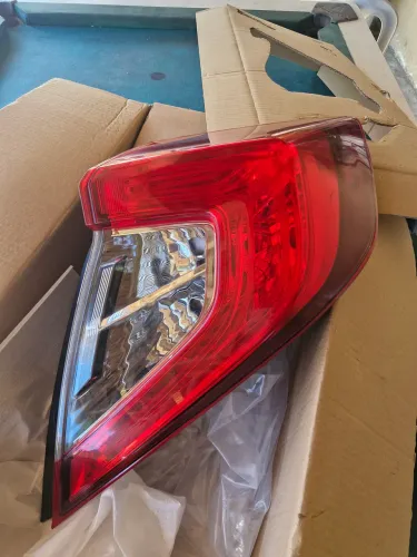 Lanterna traseira do Civic g10