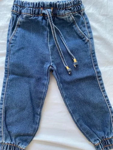 Calça jeans 1 ano