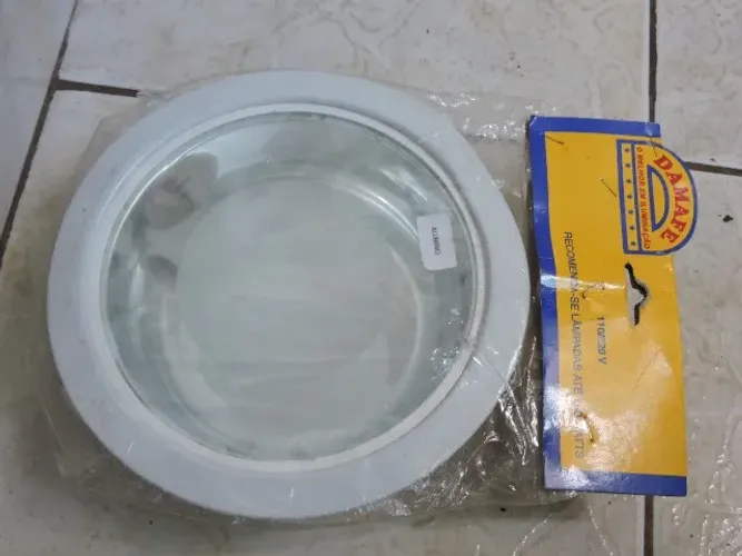 Luminária de embutir para teto