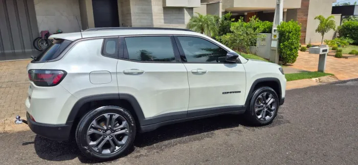 Jeep Compass LON Nig. Eagle 2.0 4X2 Flex Aut. 2025