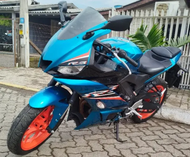 Yamaha IZF R3 ano 2022